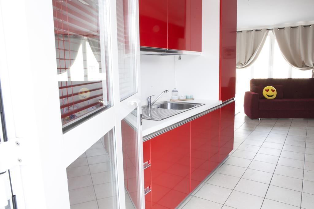 Alessia'S Flat - Loreto Milan Bagian luar foto