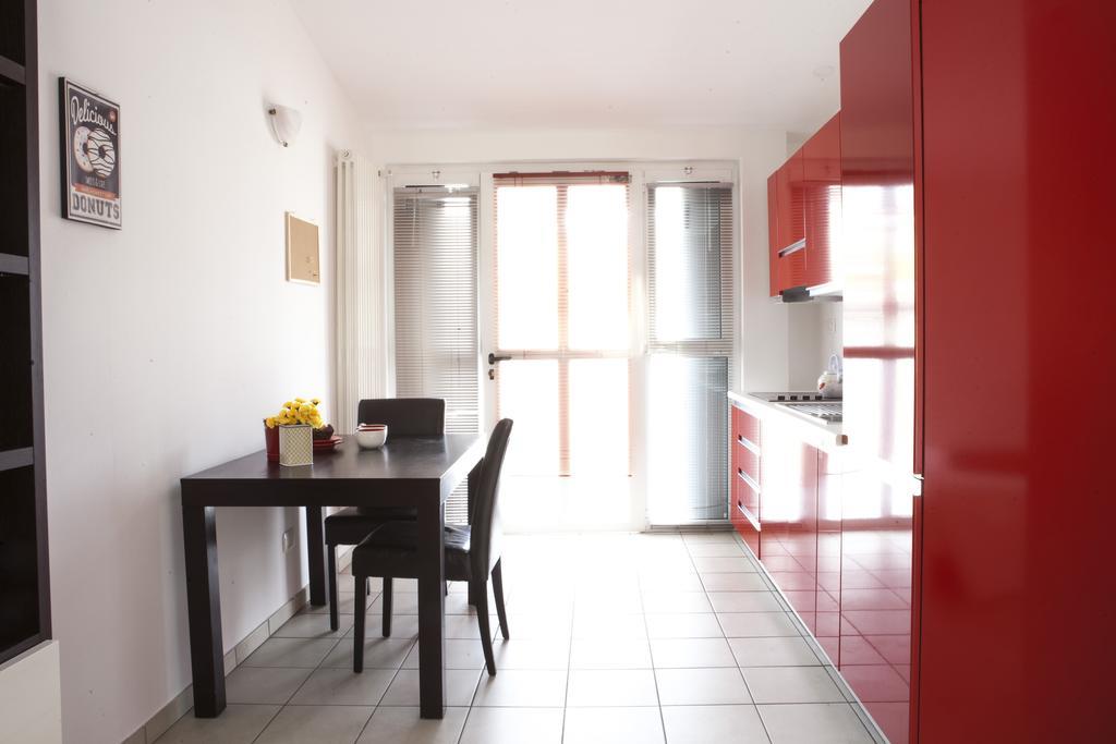 Alessia'S Flat - Loreto Milan Bagian luar foto