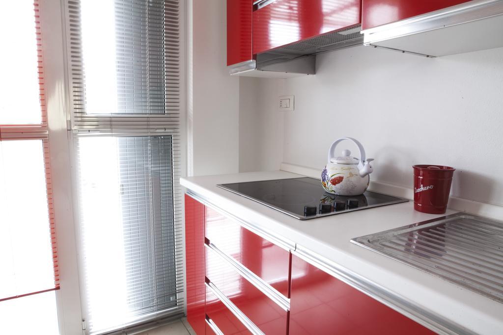 Alessia'S Flat - Loreto Milan Bagian luar foto